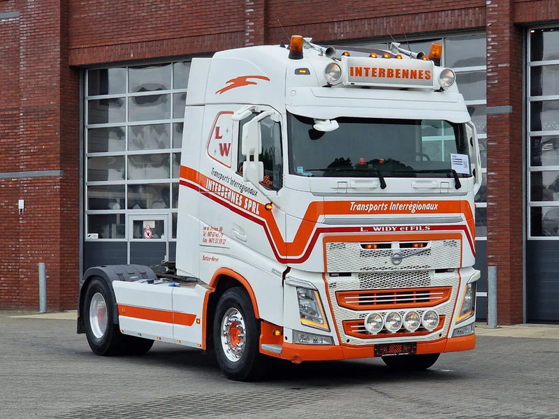 Volvo FH 500 Globetrotter 4x2 , Retarder, PTO-Hydraulic , I park cool - Nyergesvontató: 1 kép. Volvo FH 500 Globetrotter 4x2 , Retarder, PTO-Hydraulic , I park cool - Nyergesvontató: 1 kép.