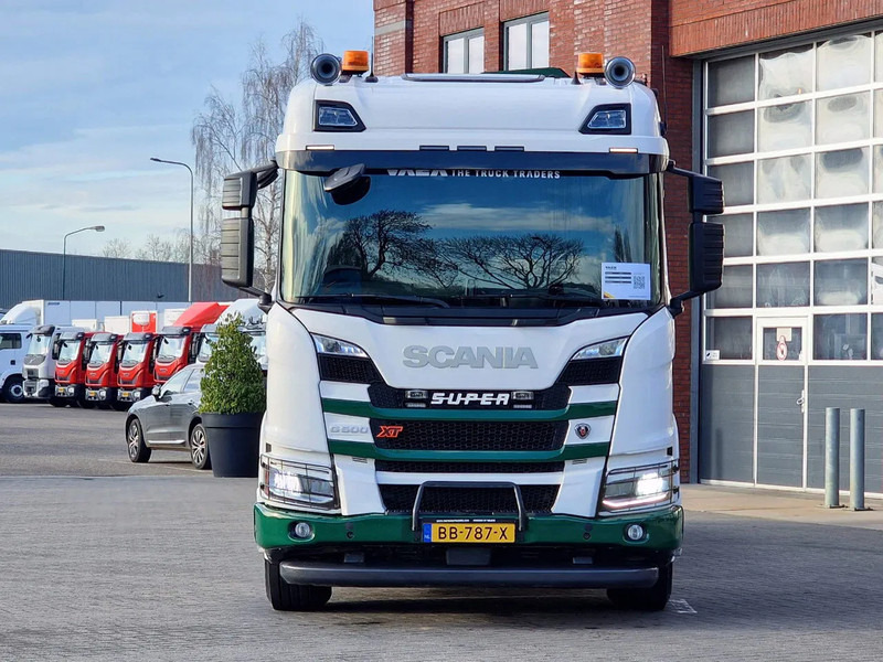 Scania G500 XT 8x4*4 - HMF 2820K Crane - AJK 20T Hooklift - Retarder - Full air - Like new - Darus autó: 4 kép. Scania G500 XT 8x4*4 - HMF 2820K Crane - AJK 20T Hooklift - Retarder - Full air - Like new - Darus autó: 4 kép.