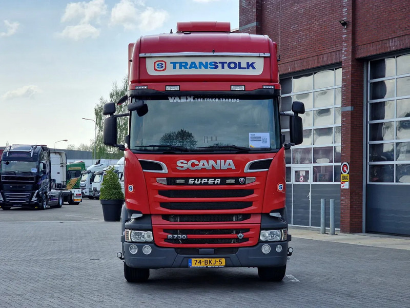 Scania R730 Topline 6x2*4 - Retarder - King of the Road - Night clima - Steering axle - Leather - Alvaz teherautó: 2 kép. Scania R730 Topline 6x2*4 - Retarder - King of the Road - Night clima - Steering axle - Leather - Alvaz teherautó: 2 kép.