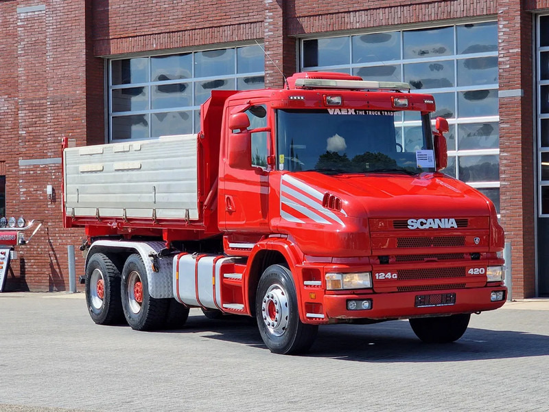 Scania T124-420 6x4 - Tipper - Retarder - Full steel - HUB Reduction - Manual gearbox - Billenőplatós teherautó: 3 kép. Scania T124-420 6x4 - Tipper - Retarder - Full steel - HUB Reduction - Manual gearbox - Billenőplatós teherautó: 3 kép.
