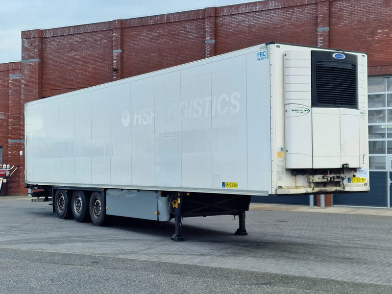 Schmitz Cargobull SCB*S3B - Frigo Carrier Vector 1950 - Hooks/Rohrbahnen/Vleeshang - ATP/FRC - Félpótkocsi hűtős: 1 kép. Schmitz Cargobull SCB*S3B - Frigo Carrier Vector 1950 - Hooks/Rohrbahnen/Vleeshang - ATP/FRC - Félpótkocsi hűtős: 1 kép.