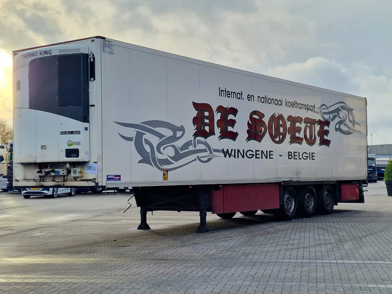 Schmitz Cargobull SCB*S3B - Thermoking SLXe 200 - Rohrbahnen / Meat rails - Lift axle - SAF Axle - Félpótkocsi hőszigetelt: 3 kép. Schmitz Cargobull SCB*S3B - Thermoking SLXe 200 - Rohrbahnen / Meat rails - Lift axle - SAF Axle - Félpótkocsi hőszigetelt: 3 kép.