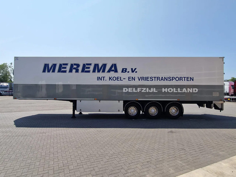 Vogelzang Thermoking SLXe 400 Frigo - Low engine hours - Félpótkocsi hőszigetelt: 4 kép. Vogelzang Thermoking SLXe 400 Frigo - Low engine hours - Félpótkocsi hőszigetelt: 4 kép.