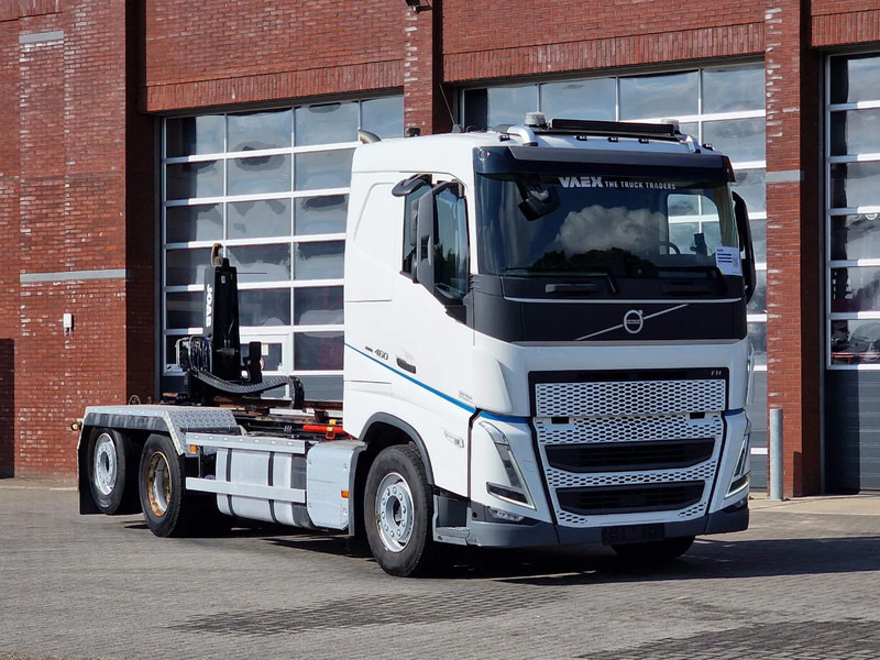 Volvo FH 13.460 6x2 - JOAB Hookmaster / Hooklift - 4.60 WB - Full air - Like new - Horgos rakodó teherautó: 2 kép. Volvo FH 13.460 6x2 - JOAB Hookmaster / Hooklift - 4.60 WB - Full air - Like new - Horgos rakodó teherautó: 2 kép.