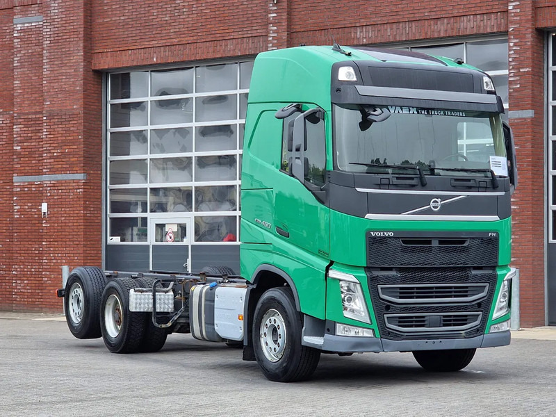Volvo FH 13.460 Globetrotter 6x2 - Chassis - 4.60 WB - HUB Reduction - LNG - Alvaz teherautó: 1 kép. Volvo FH 13.460 Globetrotter 6x2 - Chassis - 4.60 WB - HUB Reduction - LNG - Alvaz teherautó: 1 kép.