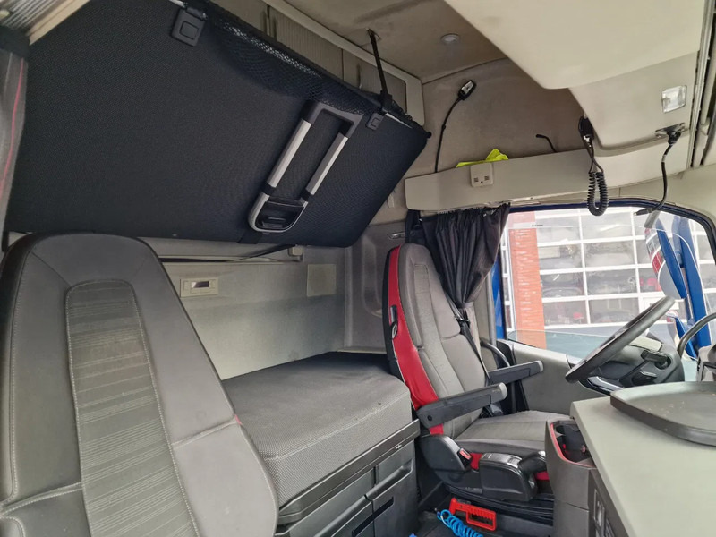 Volvo FH 13.460 Globetrotter 6x2 - Chassis - 4.90 WB - Full air - Euro 6 - VEB+ lízing Volvo FH 13.460 Globetrotter 6x2 - Chassis - 4.90 WB - Full air - Euro 6 - VEB+: 20 kép. Volvo FH 13.460 Globetrotter 6x2 - Chassis - 4.90 WB - Full air - Euro 6 - VEB+ lízing Volvo FH 13.460 Globetrotter 6x2 - Chassis - 4.90 WB - Full air - Euro 6 - VEB+: 20 kép.