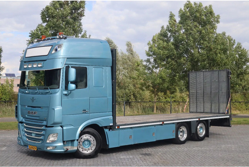 DAF XF 460 | 6X2 | MACHINE TRANSPORT | TUV 7-26 | EURO 6 - Vontató: 1 kép. DAF XF 460 | 6X2 | MACHINE TRANSPORT | TUV 7-26 | EURO 6 - Vontató: 1 kép.