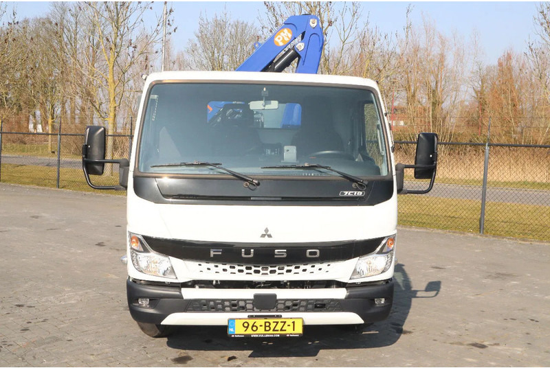FUSO Canter 7C18 | 4X2 | 3-WAY TIPPER | PM 6.5 KRAN /CRANE - Darus autó: 3 kép. FUSO Canter 7C18 | 4X2 | 3-WAY TIPPER | PM 6.5 KRAN /CRANE - Darus autó: 3 kép.