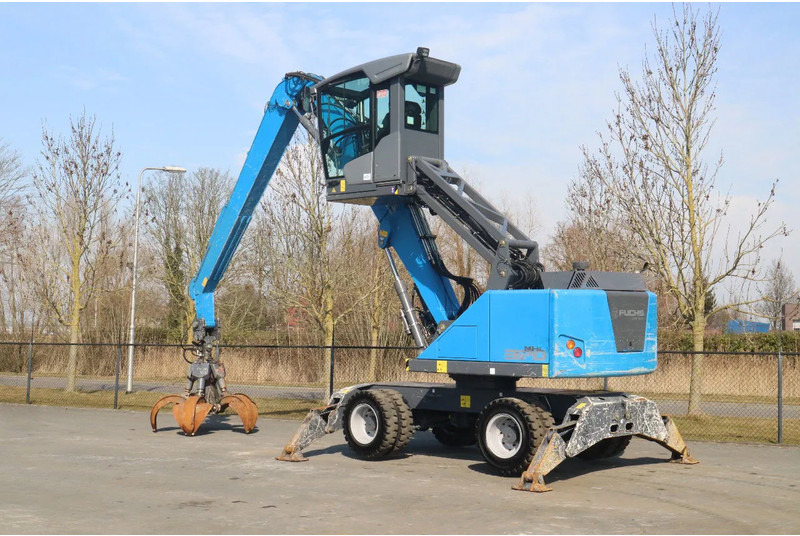 Fuchs MHL 320 | PEEL GRAB | UMSCHLAG | GOOD TIRES - Hulladék kotró: 3 kép. Fuchs MHL 320 | PEEL GRAB | UMSCHLAG | GOOD TIRES - Hulladék kotró: 3 kép.
