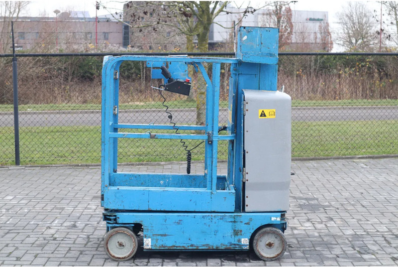 Genie GRC-12 | 5.6 METER | 227 KG - Emelő: 1 kép. Genie GRC-12 | 5.6 METER | 227 KG - Emelő: 1 kép.