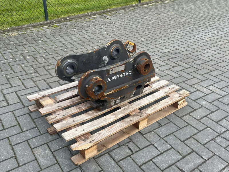 Gjerstad G60 | KM60 | S60 | HYDRAULIC QUICK COUPLER | M318F - Gyorscsatlakozó - Építőipari gépek: 3 kép. Gjerstad G60 | KM60 | S60 | HYDRAULIC QUICK COUPLER | M318F - Gyorscsatlakozó - Építőipari gépek: 3 kép.