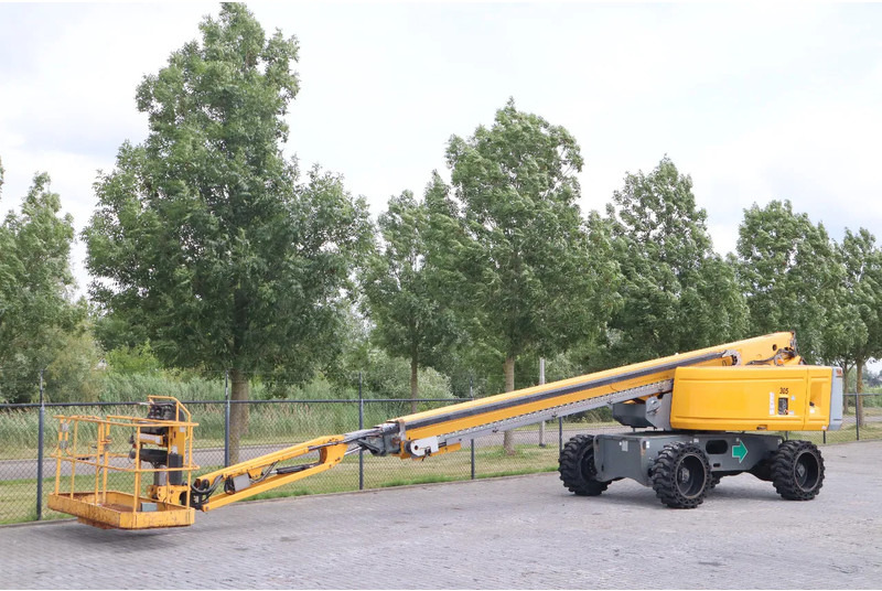 Haulotte HT28 RTJ PRO | 28 METER | GOOD CONDITION - Teleszkópos emelő: 2 kép. Haulotte HT28 RTJ PRO | 28 METER | GOOD CONDITION - Teleszkópos emelő: 2 kép.