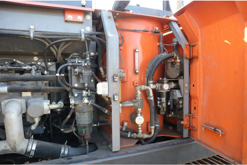 Lánctalpas kotró Hitachi ZX300 LC-7 | BUCKET | QUICK COUPLER | GOOD U/C!: 13 kép.