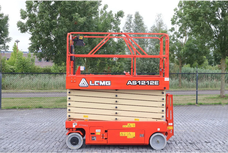 LGMG AS1212E | 14 METER | 320 KG | GS-4047 | ERT4769 - Ollós emelő: 1 kép. LGMG AS1212E | 14 METER | 320 KG | GS-4047 | ERT4769 - Ollós emelő: 1 kép.