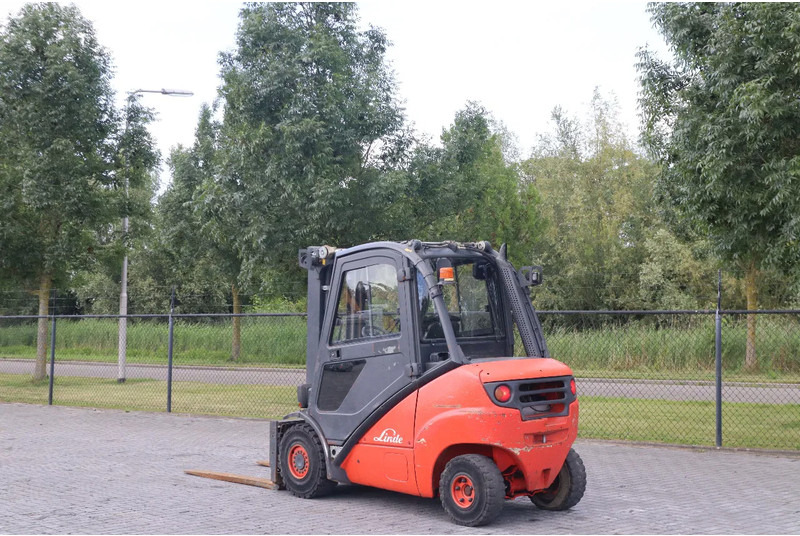 Linde H35D | SIDESHIFT + SPREADER | FREELIFT | 4.7 M - Dízel targonca: 3 kép. Linde H35D | SIDESHIFT + SPREADER | FREELIFT | 4.7 M - Dízel targonca: 3 kép.