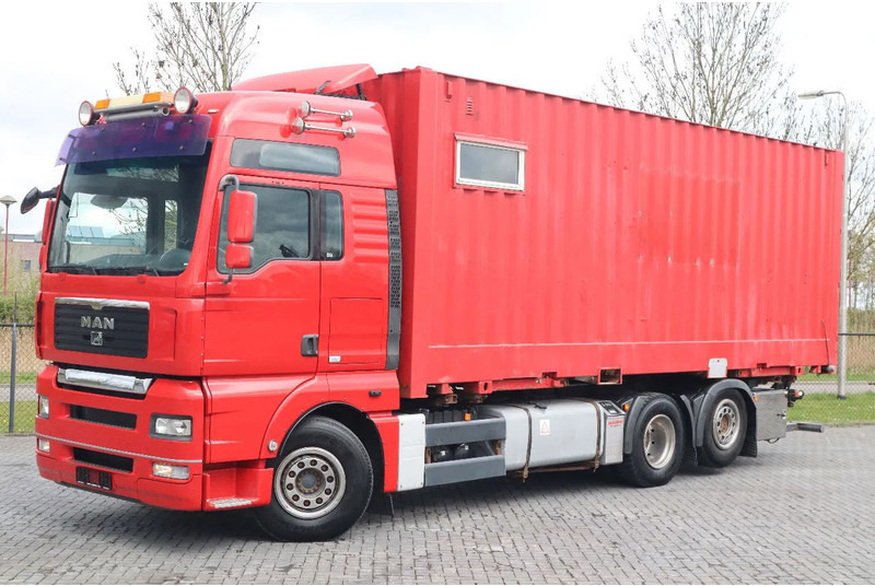 MAN TGA 26.480 | 6X2 | RETARDER | BDF | MOBILE WORKSHOP - Cserefelépítményes teherautó: 1 kép. MAN TGA 26.480 | 6X2 | RETARDER | BDF | MOBILE WORKSHOP - Cserefelépítményes teherautó: 1 kép.