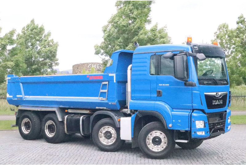 MAN TGS 35.500 | 8X4 | BIG AXLES | RETARDER | EURO 6 - Billenőplatós teherautó: 3 kép. MAN TGS 35.500 | 8X4 | BIG AXLES | RETARDER | EURO 6 - Billenőplatós teherautó: 3 kép.