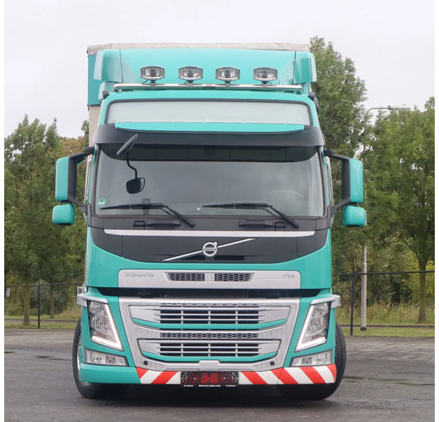 MEUSBURGER FM 330 2-AXLE | HYDR HEBEDACH | VOLVO FM330 LOWDECK - Félpótkocsi mélybölcsős: 2 kép. MEUSBURGER FM 330 2-AXLE | HYDR HEBEDACH | VOLVO FM330 LOWDECK - Félpótkocsi mélybölcsős: 2 kép.