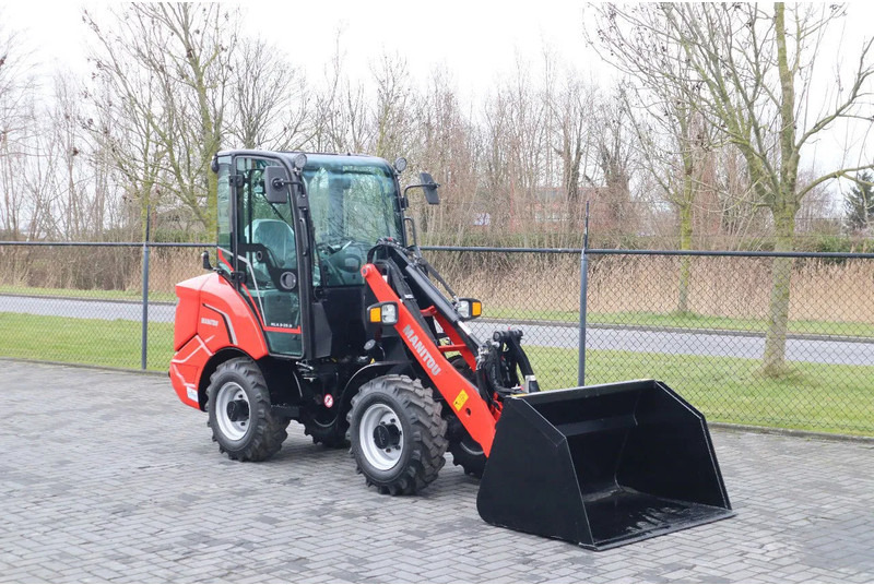 Manitou MLA 3-25 H | BUCKET | QUICK COUPLER | NEW UNUSED - Gumikerekes homlokrakodó: 5 kép. Manitou MLA 3-25 H | BUCKET | QUICK COUPLER | NEW UNUSED - Gumikerekes homlokrakodó: 5 kép.