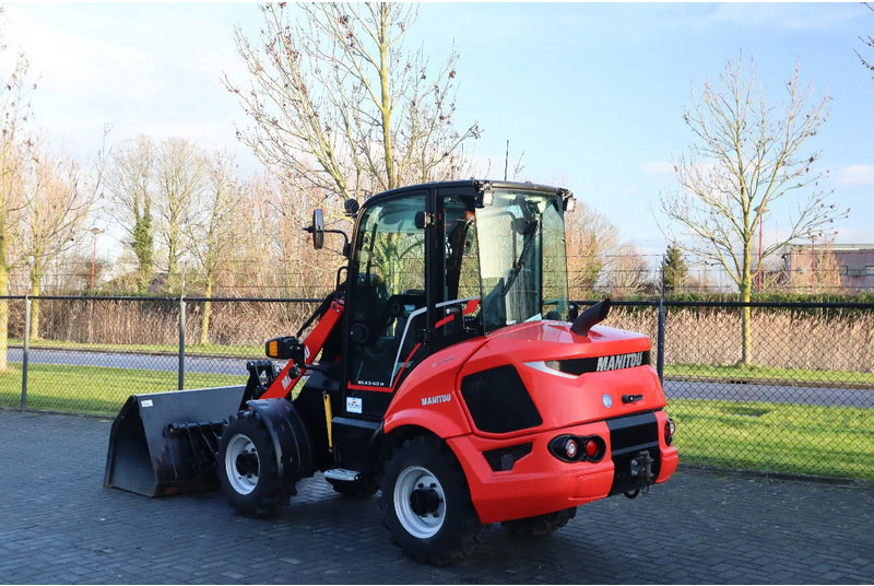 Manitou MLA 5-50 H | BUCKET | QUICK COUPLER | NEW UNUSED - Gumikerekes homlokrakodó: 3 kép. Manitou MLA 5-50 H | BUCKET | QUICK COUPLER | NEW UNUSED - Gumikerekes homlokrakodó: 3 kép.