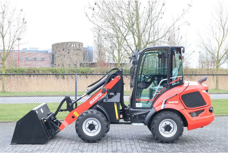 Manitou MLA 5-50 H | BUCKET | QUICK COUPLER | NEW UNUSED - Gumikerekes homlokrakodó: 1 kép. Manitou MLA 5-50 H | BUCKET | QUICK COUPLER | NEW UNUSED - Gumikerekes homlokrakodó: 1 kép.