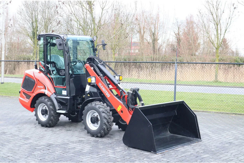 Manitou MLA 5-50 H | BUCKET | QUICK COUPLER | NEW UNUSED - Gumikerekes homlokrakodó: 5 kép. Manitou MLA 5-50 H | BUCKET | QUICK COUPLER | NEW UNUSED - Gumikerekes homlokrakodó: 5 kép.