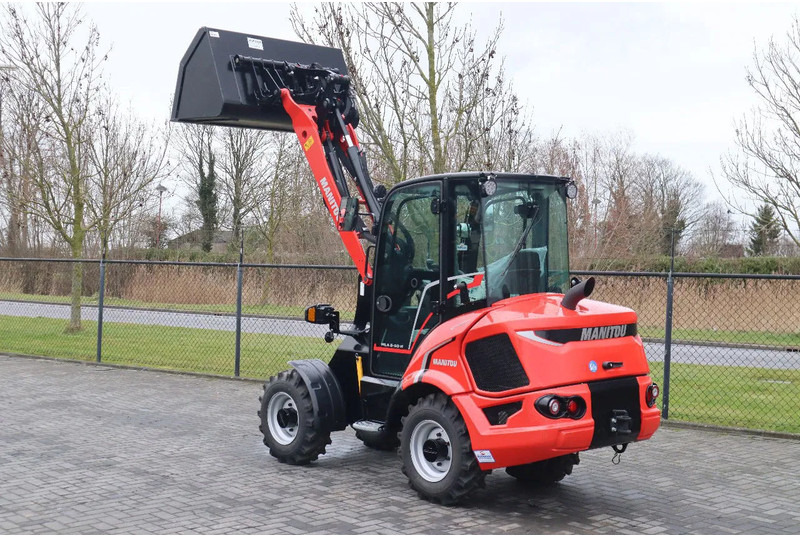 Manitou MLA 5-50 H | BUCKET | QUICK COUPLER | NEW UNUSED - Gumikerekes homlokrakodó: 3 kép. Manitou MLA 5-50 H | BUCKET | QUICK COUPLER | NEW UNUSED - Gumikerekes homlokrakodó: 3 kép.