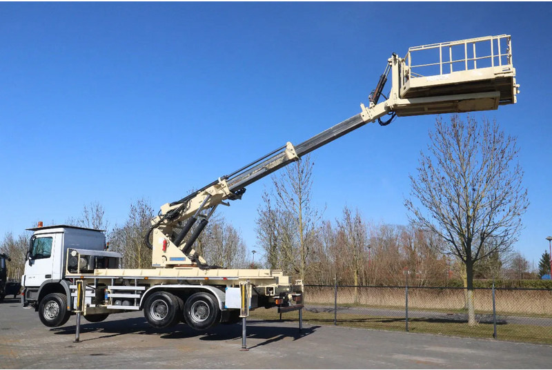 Mercedes-Benz Actros 2636 6X4 | TUNNEL PLATFORM | REMOTE DRIVING - Darus autó: 2 kép. Mercedes-Benz Actros 2636 6X4 | TUNNEL PLATFORM | REMOTE DRIVING - Darus autó: 2 kép.