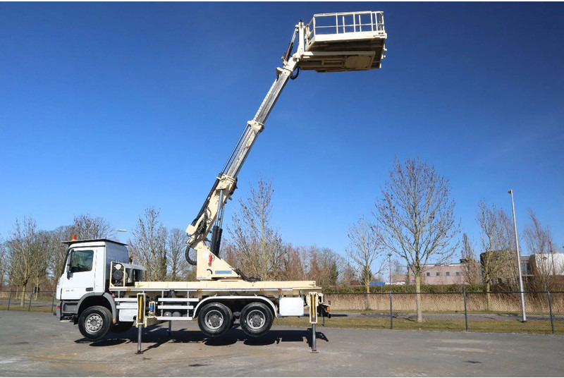 Mercedes-Benz Actros 2636 6X4 | TUNNEL PLATFORM | REMOTE DRIVING - Darus autó: 3 kép. Mercedes-Benz Actros 2636 6X4 | TUNNEL PLATFORM | REMOTE DRIVING - Darus autó: 3 kép.