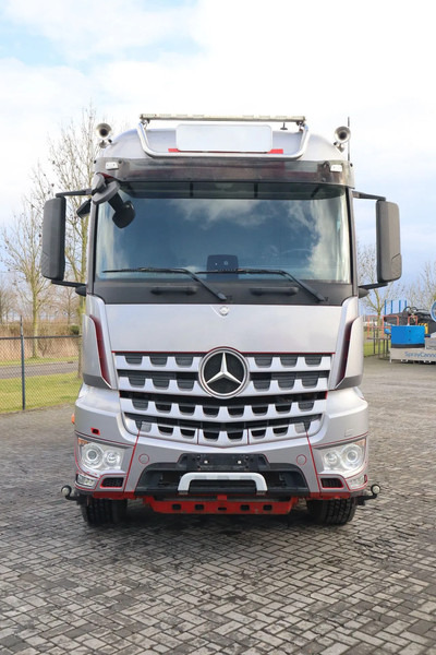 Mercedes-Benz Arocs 2658 2858 | 6X4 EURO 6 BIG AXLES | RETARDER | ENGINE PROBLEM - Billenőplatós teherautó: 2 kép. Mercedes-Benz Arocs 2658 2858 | 6X4 EURO 6 BIG AXLES | RETARDER | ENGINE PROBLEM - Billenőplatós teherautó: 2 kép.