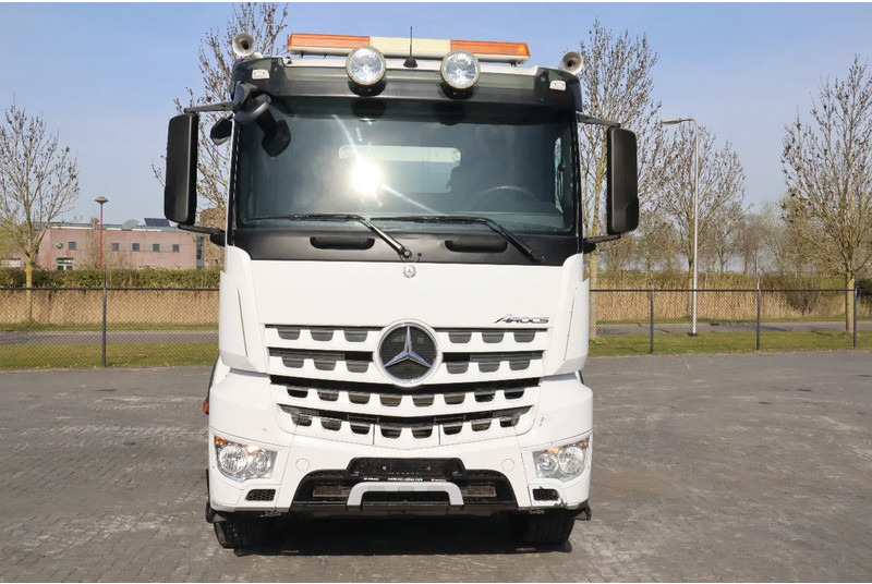 Mercedes-Benz Arocs 3251 | 8X4 | INTERMIX 10M3 | BIG AXLES | EURO 6 - Betonmixer: 2 kép. Mercedes-Benz Arocs 3251 | 8X4 | INTERMIX 10M3 | BIG AXLES | EURO 6 - Betonmixer: 2 kép.