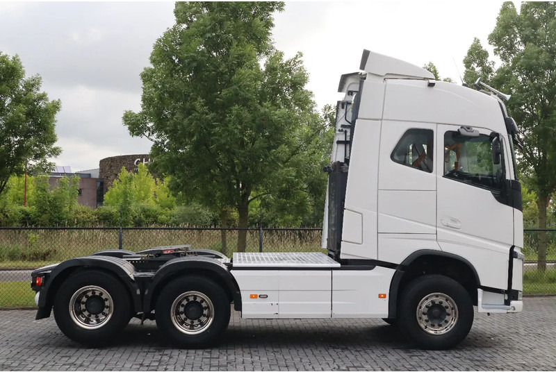 Volvo FH 540 | 6X4 - 6X2 | TANDEMLIFT | 70 TON | HYDR | RETARDER - Nyergesvontató: 4 kép. Volvo FH 540 | 6X4 - 6X2 | TANDEMLIFT | 70 TON | HYDR | RETARDER - Nyergesvontató: 4 kép.