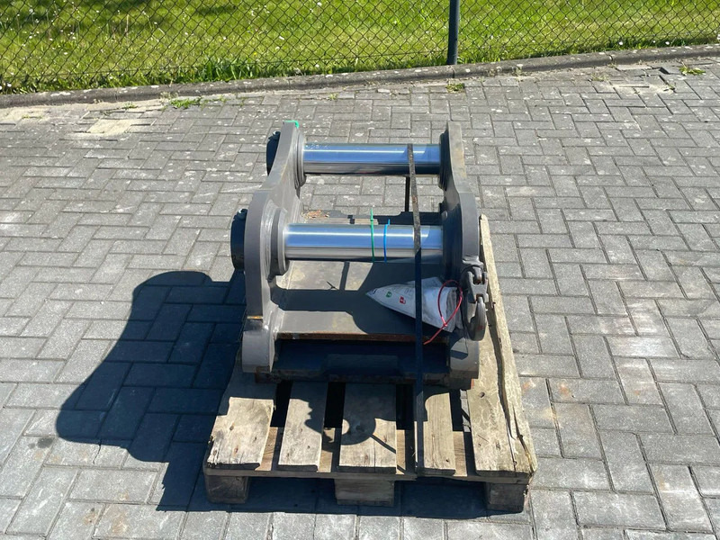 SMP S80 H-LOCK | QUICK COUPLER | SCHNELLWECHSLER | NEW / UNUSED - Gyorscsatlakozó: 2 kép. SMP S80 H-LOCK | QUICK COUPLER | SCHNELLWECHSLER | NEW / UNUSED - Gyorscsatlakozó: 2 kép.