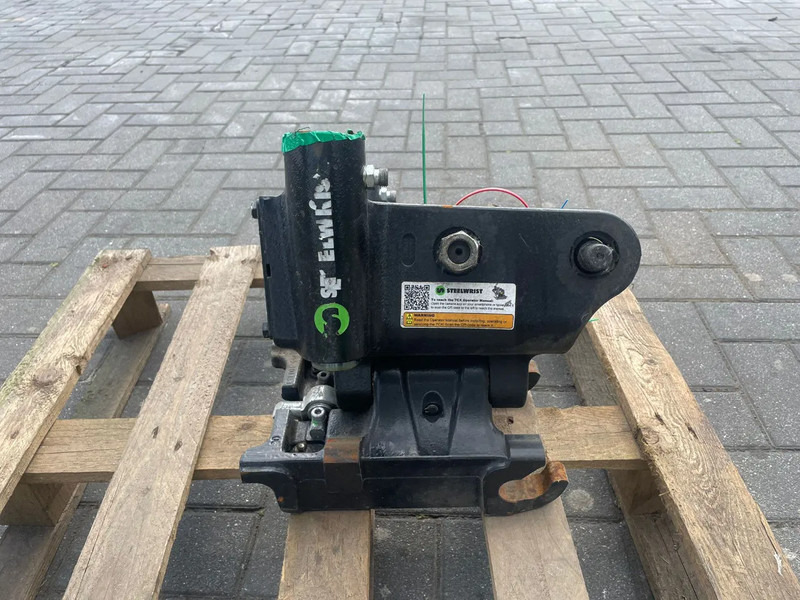 STEELWRIST TCX S30 - 180 MEC | TILT COUPLER | TILTING COUPLER | NEW / UNUSED - Tiltrotátor - Építőipari gépek: 4 kép. STEELWRIST TCX S30 - 180 MEC | TILT COUPLER | TILTING COUPLER | NEW / UNUSED - Tiltrotátor - Építőipari gépek: 4 kép.