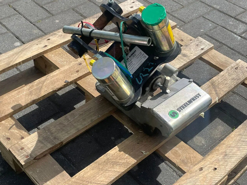 STEELWRIST TMX S30 -180HA | TILT QUICKCOUPLER | TILTING COUPLER | NEW - Tiltrotátor - Építőipari gépek: 5 kép. STEELWRIST TMX S30 -180HA | TILT QUICKCOUPLER | TILTING COUPLER | NEW - Tiltrotátor - Építőipari gépek: 5 kép.