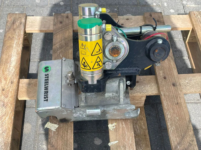 STEELWRIST TMX S30 -180HA | TILT QUICKCOUPLER | TILTING COUPLER | NEW - Tiltrotátor - Építőipari gépek: 2 kép. STEELWRIST TMX S30 -180HA | TILT QUICKCOUPLER | TILTING COUPLER | NEW - Tiltrotátor - Építőipari gépek: 2 kép.
