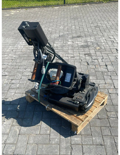 STEELWRIST X07 S40 GR FPH GEN 2 | S40 | GRIPPER | NEW / UNUSED - Tiltrotátor - Építőipari gépek: 1 kép. STEELWRIST X07 S40 GR FPH GEN 2 | S40 | GRIPPER | NEW / UNUSED - Tiltrotátor - Építőipari gépek: 1 kép.