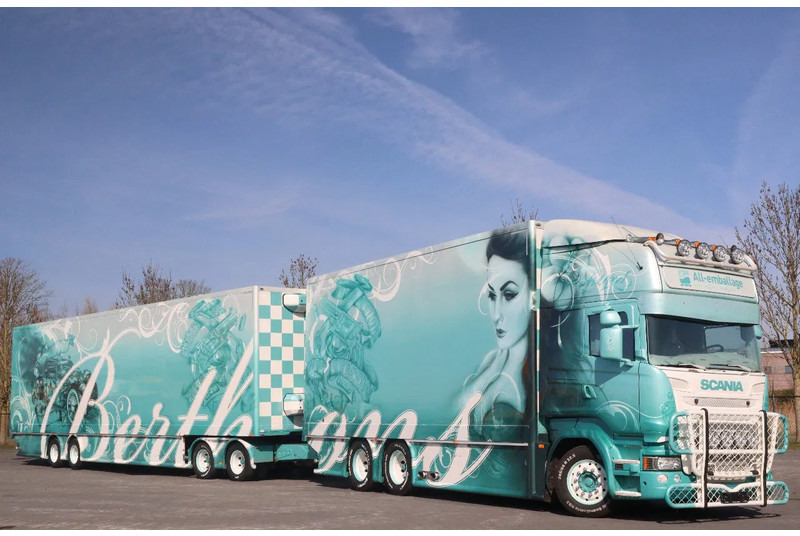 Scania R560 V8 | BERTHONS HOT ROD | CUSTOM SPECIAL TRUCK - Dobozos felépítményű teherautó: 1 kép. Scania R560 V8 | BERTHONS HOT ROD | CUSTOM SPECIAL TRUCK - Dobozos felépítményű teherautó: 1 kép.