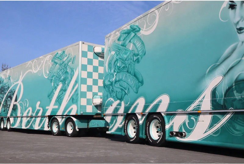 Scania R560 V8 | BERTHONS HOT ROD | CUSTOM SPECIAL TRUCK - Dobozos felépítményű teherautó: 5 kép. Scania R560 V8 | BERTHONS HOT ROD | CUSTOM SPECIAL TRUCK - Dobozos felépítményű teherautó: 5 kép.