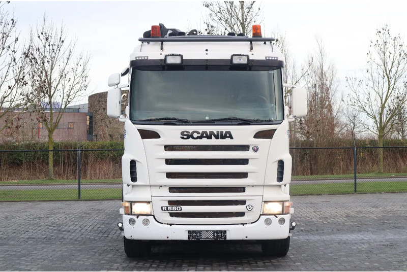 Scania R580 V8 | 8X2*6 | HIAB 422E-5 | JIB | MANUAL | RETARDER | EURO 3 - Darus autó: 3 kép. Scania R580 V8 | 8X2*6 | HIAB 422E-5 | JIB | MANUAL | RETARDER | EURO 3 - Darus autó: 3 kép.