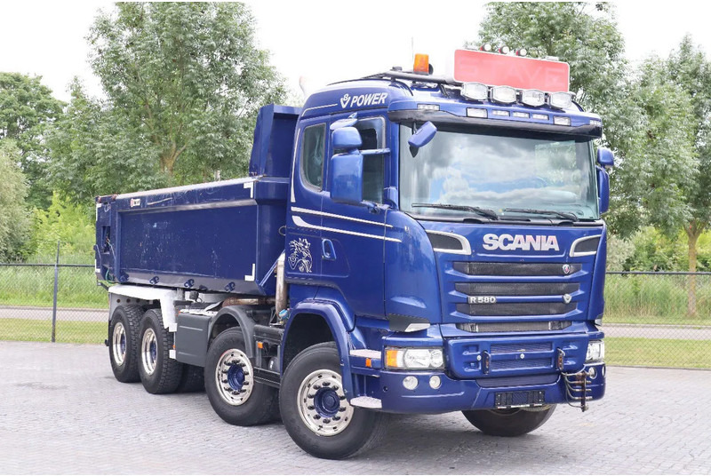 Scania R580 V8 | FULL STEEL | BIG AXLES | RETARDER | EURO 6 - Billenőplatós teherautó: 4 kép. Scania R580 V8 | FULL STEEL | BIG AXLES | RETARDER | EURO 6 - Billenőplatós teherautó: 4 kép.
