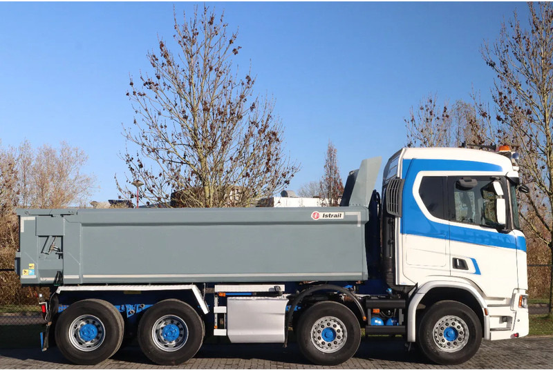 Scania R580 V8 NGS | 8X4 | BIG AXLES | RETARDER | EURO 6 - Billenőplatós teherautó: 3 kép. Scania R580 V8 NGS | 8X4 | BIG AXLES | RETARDER | EURO 6 - Billenőplatós teherautó: 3 kép.