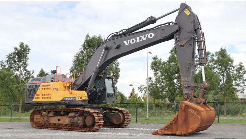 Volvo EC 750 EL | BUCKET | GOOD CONDITION - Gumikerekes kotró: 5 kép. Volvo EC 750 EL | BUCKET | GOOD CONDITION - Gumikerekes kotró: 5 kép.