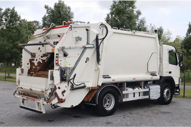 Volvo FM 330 | 6X2 | NORBA RL300 | WINCH | GARBAGE | EURO 6 - Szemetesautó: 5 kép. Volvo FM 330 | 6X2 | NORBA RL300 | WINCH | GARBAGE | EURO 6 - Szemetesautó: 5 kép.