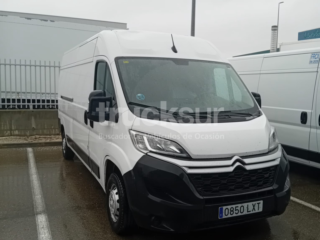 CITROEN 120.35 L3H2 12M3 - Dobozos kisteherautó: 2 kép. CITROEN 120.35 L3H2 12M3 - Dobozos kisteherautó: 2 kép.