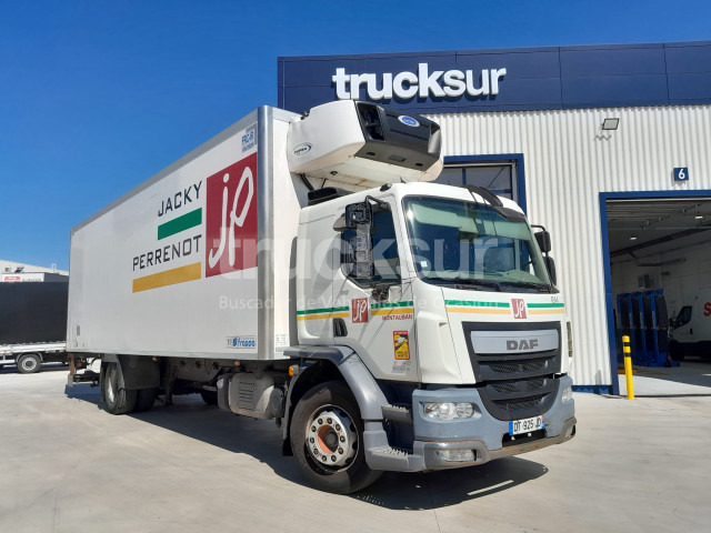 DAF LF 310 FA FRC - Hűtős teherautó: 2 kép. DAF LF 310 FA FRC - Hűtős teherautó: 2 kép.