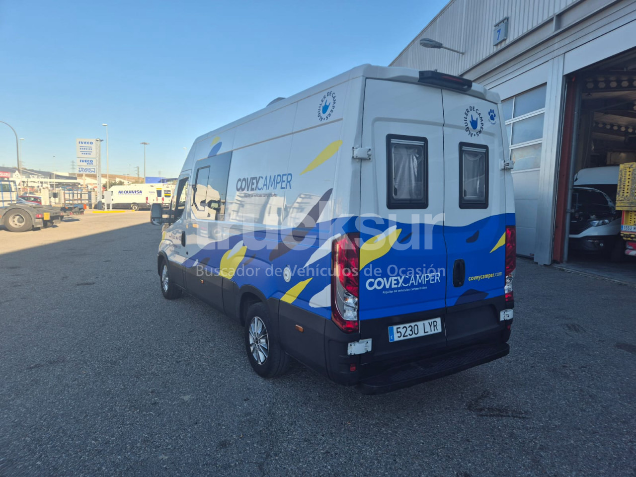 IVECO 35S16 CAMPER - Dobozos kisteherautó: 4 kép. IVECO 35S16 CAMPER - Dobozos kisteherautó: 4 kép.