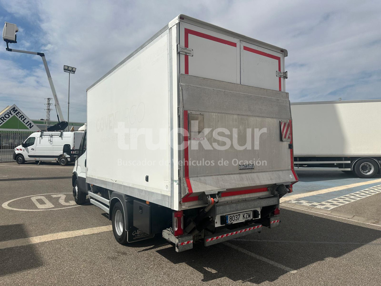 IVECO 72C15 GV P/E - Dobozos felépítményű teherautó: 4 kép. IVECO 72C15 GV P/E - Dobozos felépítményű teherautó: 4 kép.