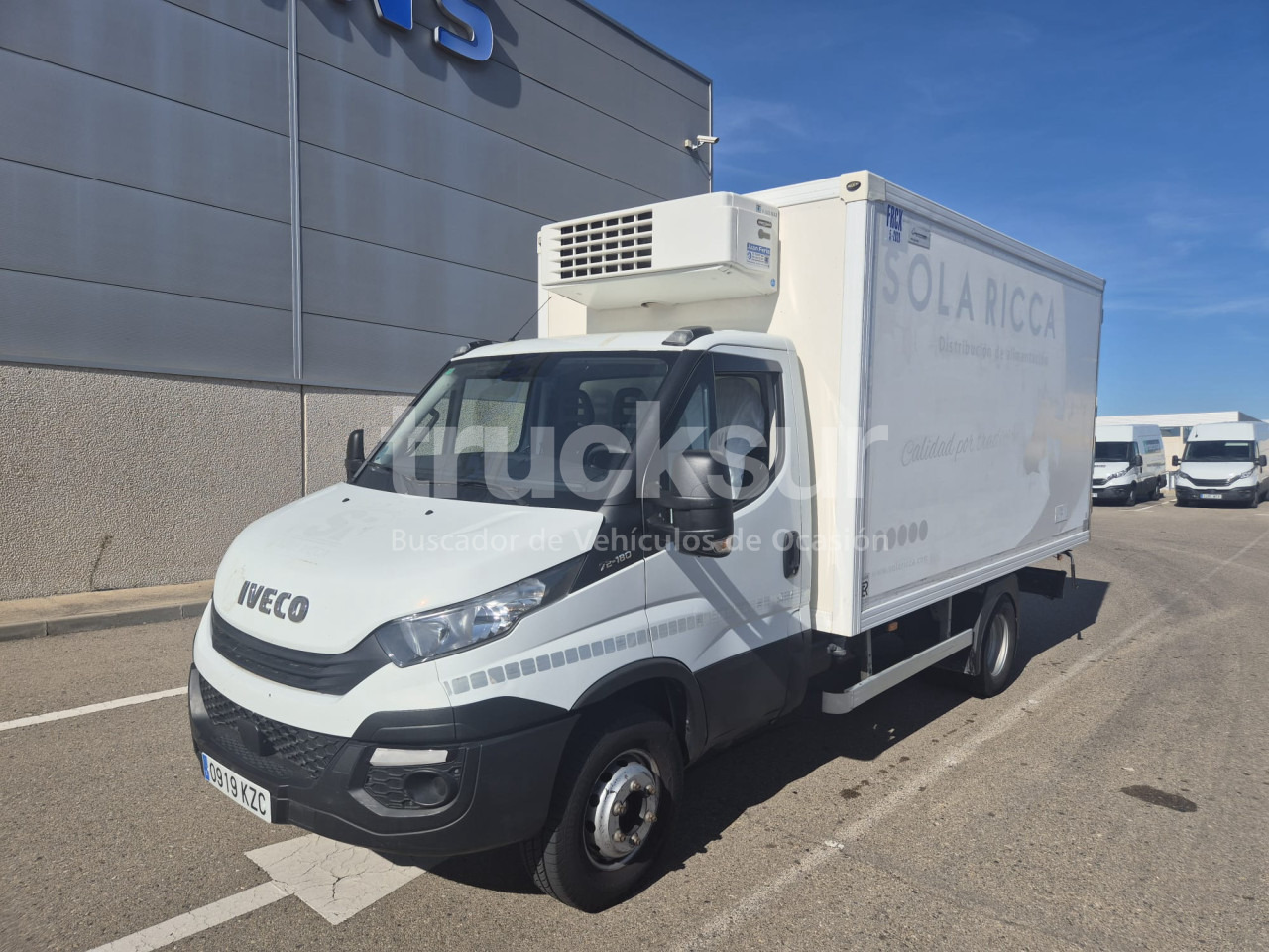 IVECO 72C18 - Hűtős teherautó: 1 kép. IVECO 72C18 - Hűtős teherautó: 1 kép.