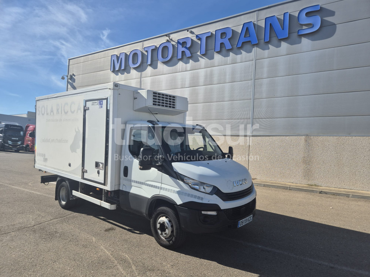 IVECO 72C18 - Hűtős teherautó: 2 kép. IVECO 72C18 - Hűtős teherautó: 2 kép.